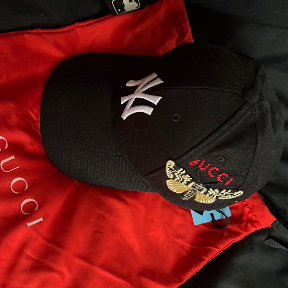 NWT Gucci hat NY Yankee Butterfly Embroidery